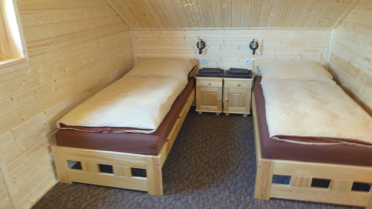 Rekreacne Chaty Bedolandia Veľký Slavkov Exterior foto